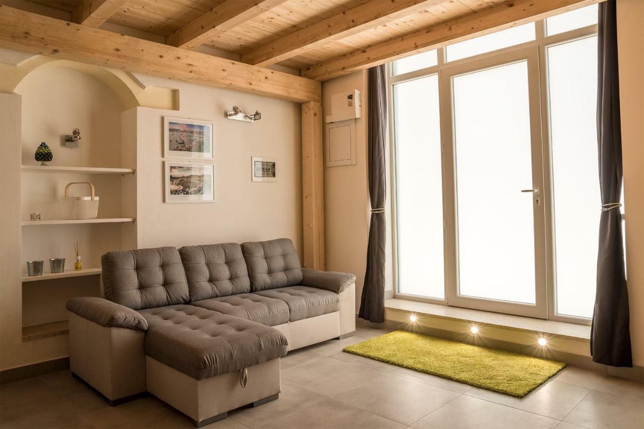 Casa Leone 01 Apartment Syracuse ภายนอก รูปภาพ